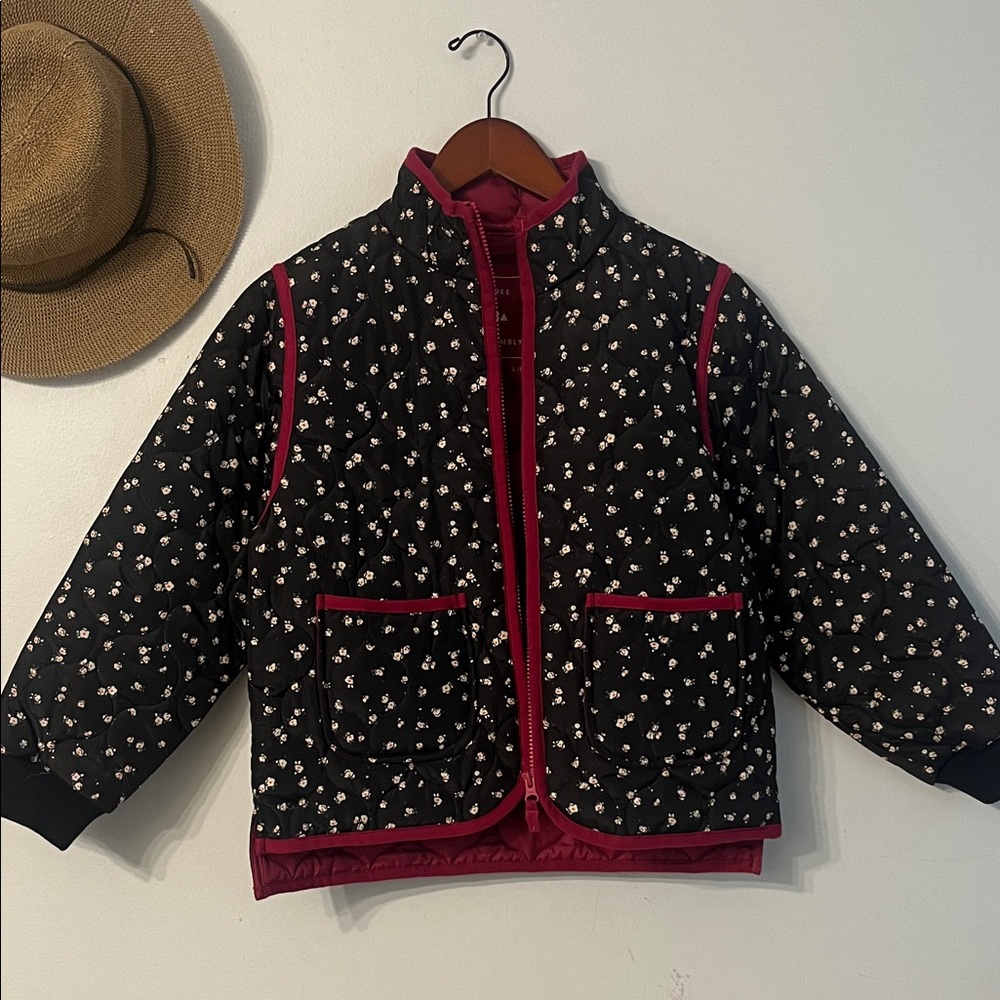 Girls' Black Floral Quilted Puffer Jacket with Burgundy Trim